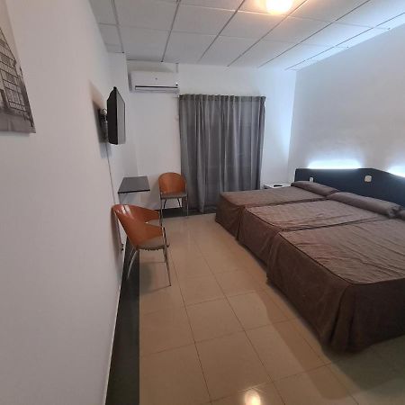 Hotel Lisboa Castrillo de la Guareña Dış mekan fotoğraf