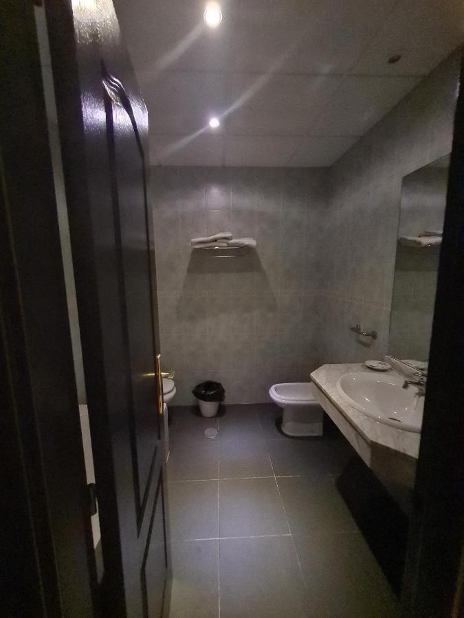 Hotel Lisboa Castrillo de la Guareña Dış mekan fotoğraf